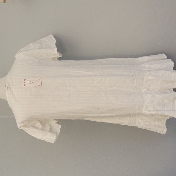 L love dress or cover up - Picture 3 of 6